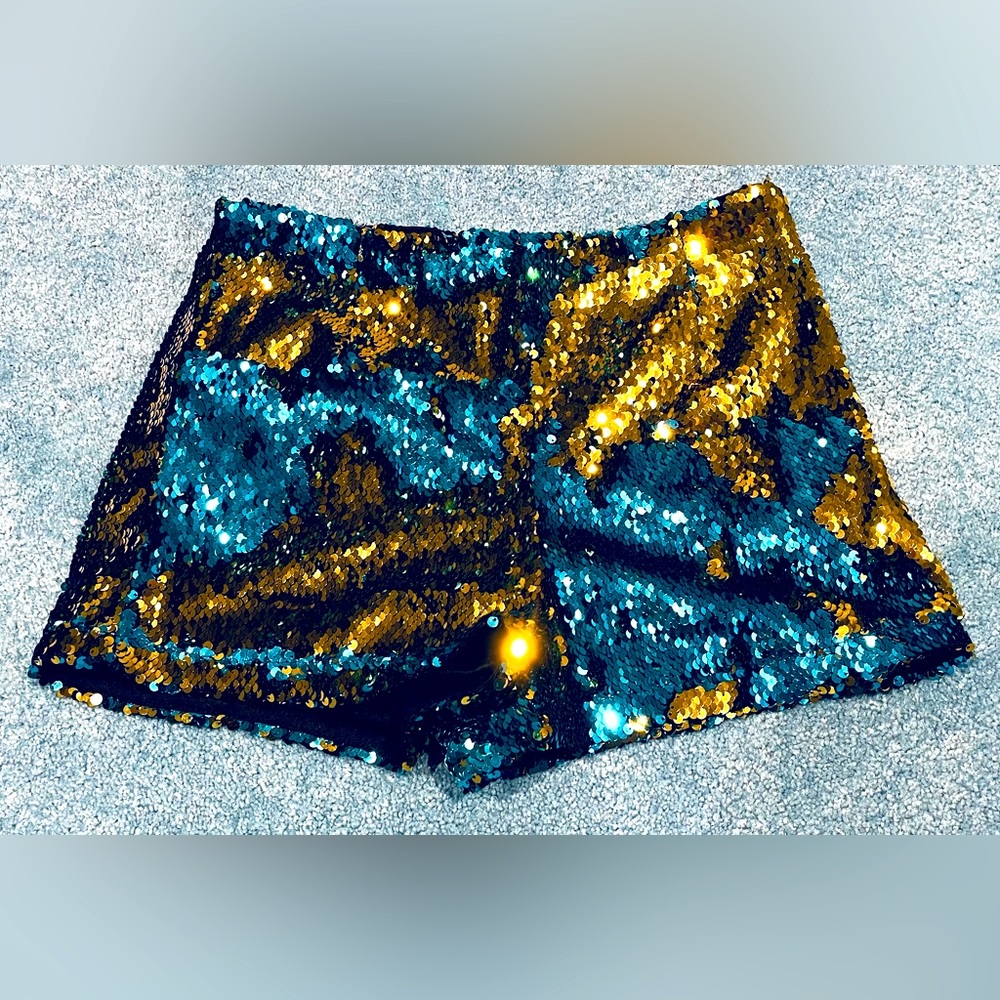 Sequin shorts NWT